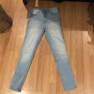Women’s jeans